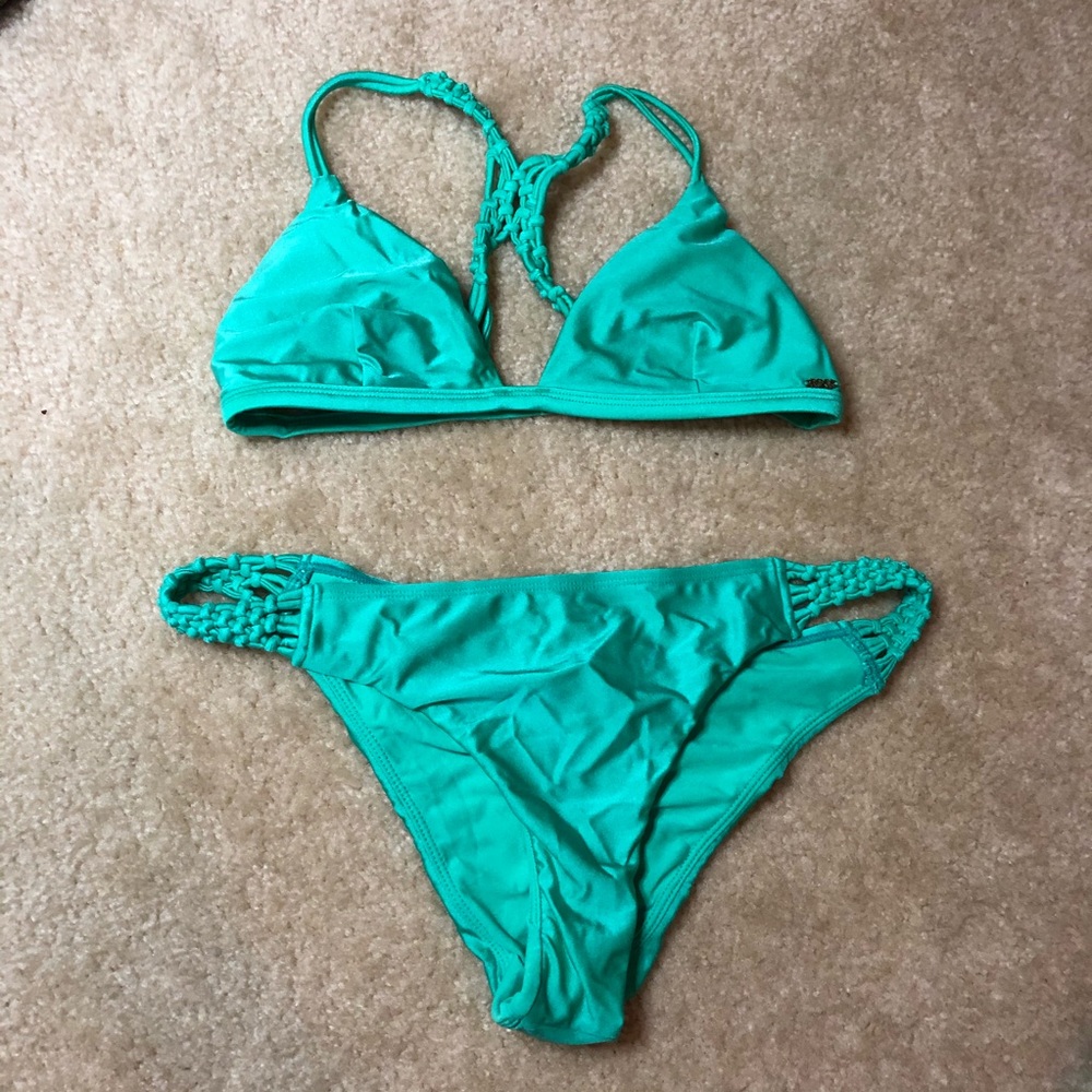 Roxy green bikini